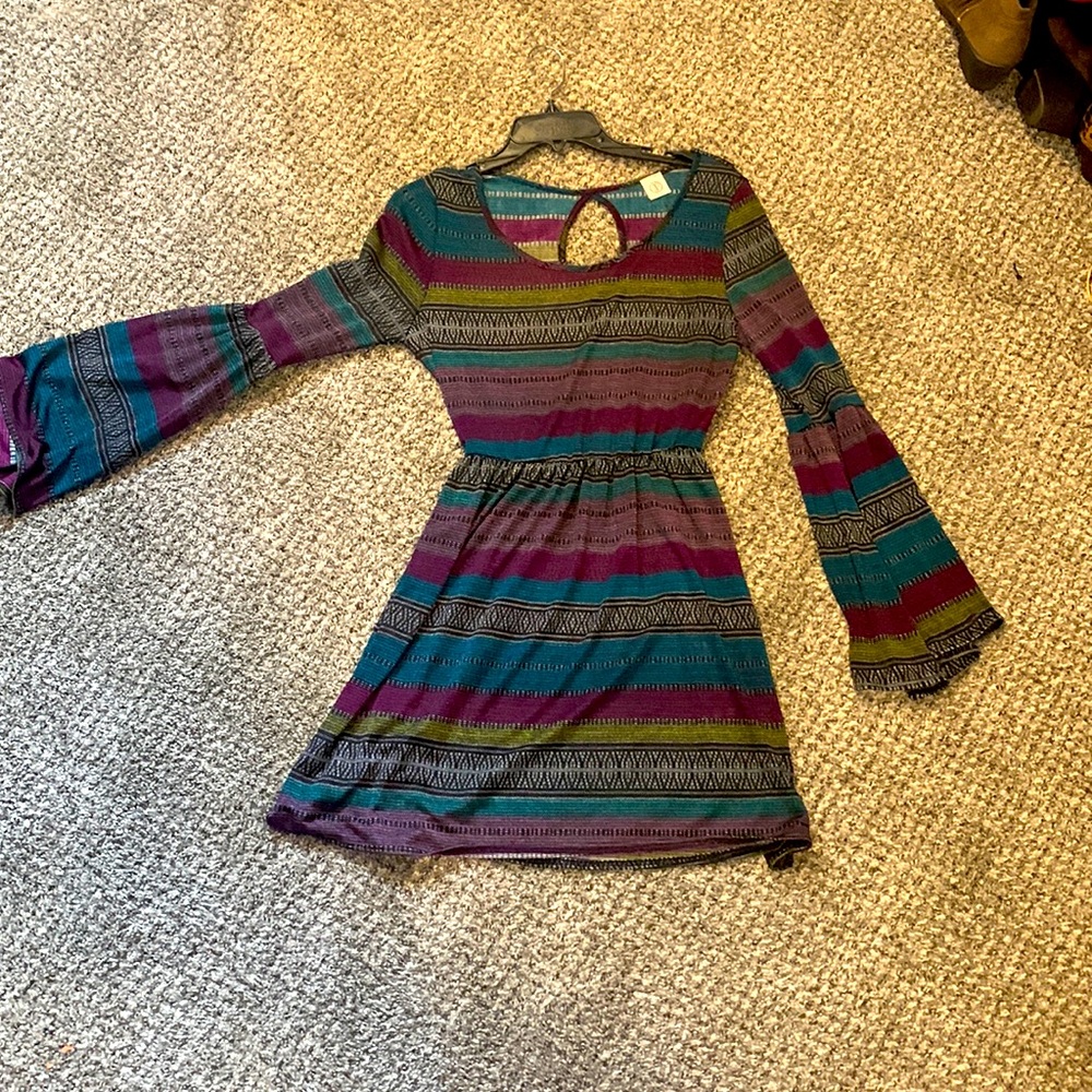 Striped bell sleeve dress with back cutout detail. SIZE S.